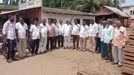 కృష్ణాజిల్లా జడ్పీ చైర్మన్ ఉప్పల హారిక పై దాడికి నిరసనగా విస్సన్నపేటలో వైకాపాశ్రేణుల ఆందోళన
