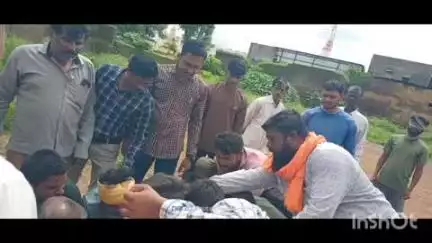 मंगरूळपीर: मंगरूळपीर शहरात आज सकाळी जुने गोरक्षण शिवाजीनगर सुभाष चौक धनगर पुरा इत्यादी भागात गाईला रिलीज झाल्यामुळे गाईचे तांडव