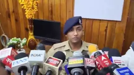 मैनपुरी: ग्वालटोली क्षेत्र में दलित दंपति को दबंगों द्वारा जूते में पेशाब पिलाने के आरोप पर एएसपी सिटी अरुण कुमार ने दी जानकारी