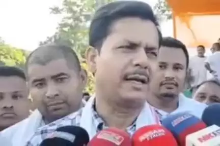বিহপুৰীয়া: কংগ্ৰেছ আৰু আন দলৰ লগত মিত্ৰতা হোৱাটো বিচাৰো, বিহপুৰীয়াত মন্তব্য এপিচিচিৰ প্ৰাক্তন সভাপতি ভূপেন বৰাৰ