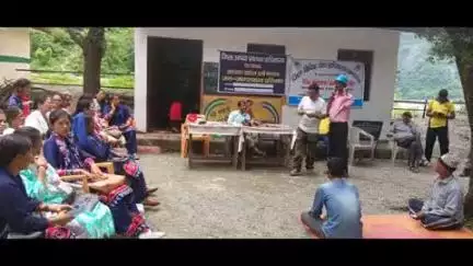 चम्पावत: बेलखेत में आपदा से पहले की तैयारी, ग्रामीणों को मिला खोज-बचाओ और जीवन रक्षा का प्रशिक्षण
