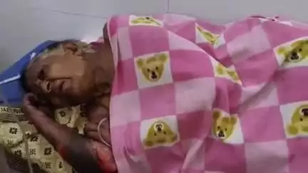 టీ చేసుకునేందుకు వెళ్లి ప్రాణం మీదికి తెచ్చుకున్న వృద్ధురాలు, నగరంలోని నాలుగవ రోడ్డులో ఘటన