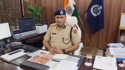 प्रतापगढ़: हथुनिया पुलिस ने ब्राउन शुगर तस्करी के मामले में फरार चल रहे एक वांछित आरोपी को किया गिरफ्तार