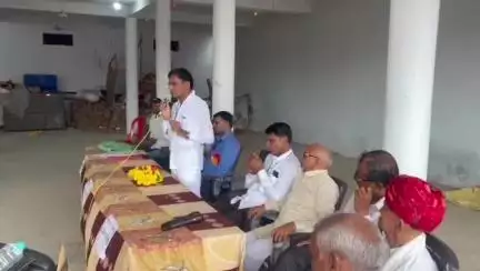 बड़वानी: अखिल भारतीय सिर्वी महासभा बड़वानी के जिलाध्यक्ष के रूप में रिटायर्ड शिक्षक श्री देवडा निर्विरोध निर्वाचित