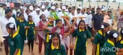 నాగర్ కర్నూల్: వన మహోత్సవంలో ప్రజలందరూ భాగస్వామం కావాలి: తాడూరులో ఎంపీ మల్లురవి