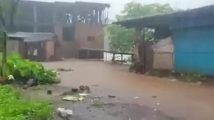 रत्नागिरी: संगमेश्वर बाजारपेठेत पूर सदृश परिस्थिती, प्रशासनाचे नागरिकांना सतर्कतेचे आवाहन
