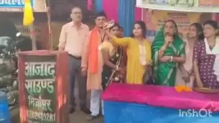 मढ़ौरा: शिल्हौरी में श्री लक्ष्मीनारायण महायज्ञ के कार्यालय का जिप सदस्य मीना अरुण ने किया उद्घाटन