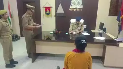 अकबरपुर: माती पुलिस कार्यालय में एसपी ने फरियादियों की सुनीं समस्याएं, संबंधित को निस्तारण के दिए निर्देश