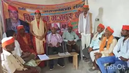 बिंदकी: बिंदकी कस्बे में किसान मजदूर मोर्चा की बैठक में तहसील सचिव प्रियंका पाल ने कहा- महिलाओं को भी किसान सम्मान निधि मिले