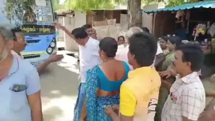 வத்திராயிருப்பு: கான்சாபுரம் ஊராட்சியில் அடிப்படை வசதி செய்து கொடுக்க வேண்டி சாலை மறியல்