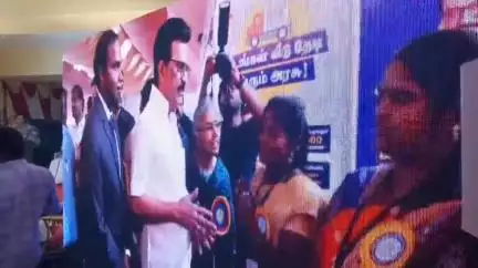 புதுக்கோட்டை: உங்களுடன் ஸ்டாலின் திட்ட முகாமில் பங்கேற்று உத்தரவுகளை வழங்கினார் அமைச்சர் ரகுபதி ஆட்சியை அருணா SVS திருமண மஹாலில் ஏராளமான பொதுமக்கள் பங்கேற்பு