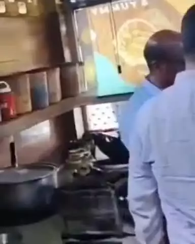 बिल्हौर: शिवराजपुर के खेरेश्वर मंदिर के मेले में खाद्य विभाग की टीम ने की छापेमारी