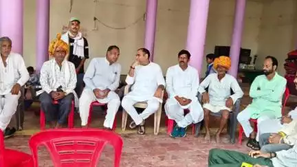 जीरापुर: माचलपुर क्षेत्र में पूर्व मंत्री प्रियव्रत सिंह और जिला पंचायत सदस्य यशवंत विभिन्न सामाजिक कार्यक्रमों में शामिल हुए