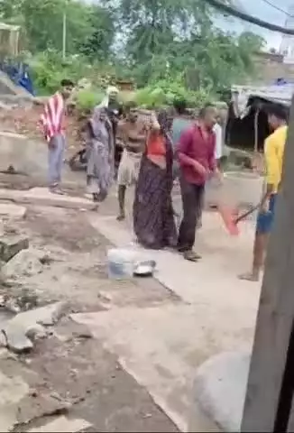 ग्वालियर गिर्द: हस्तिनापुर में भाइयों के बीच हुआ झगड़ा, वीडियो हुआ वायरल
