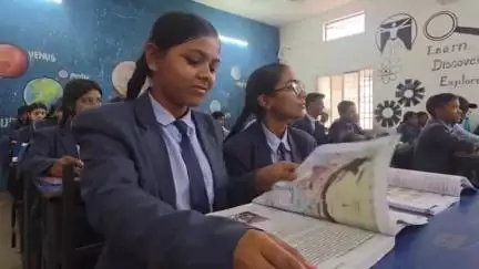 कोंडागांव: कोंडागांव में स्कैनिंग प्रक्रिया के चलते बच्चों को पुस्तकें मिलने में विलंब, 80% पुस्तकें वितरित- भारती प्रधान DEO