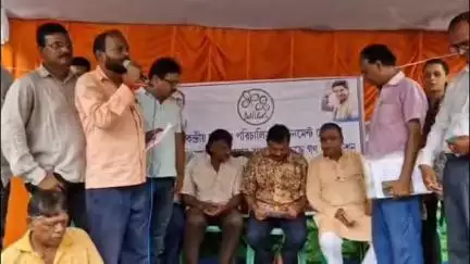 ব্যারাকপুর ২: স্বৈরাচারী পদ্ধতিতে ব্যারাকপুর ক্যান্টনমেন্ট বোর্ড চলছে ব্যারাকপুরে অভিযোগ করলেন সংসদ পার্থ ভৌমিক