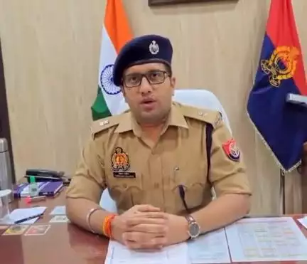 थाना कोतवाली क्षेत्रान्तर्गत नाबालिग बच्ची से हुयी दुष्कर्म की घटना एवं कृत कार्यवाही के सम्बन्ध में अपर पुलिस अधीक्षक