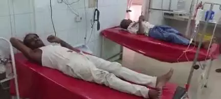 बदायूं: सदरपुर गांव में गाली-गलौच का विरोध करने पर 14 लोगों ने 7 लोगों को धारदार हथियार व लाठी-डंडा मारकर किया घायल