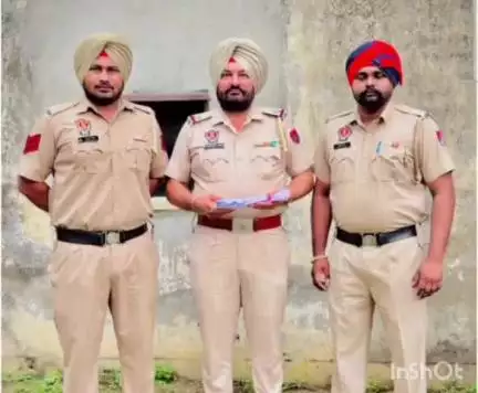 ਤਰਨਤਾਰਨ: CIA ਸਟਾਫ ਤਰਨ ਤਾਰਨ ਦੀ ਪੁਲਿਸ ਵੱਲੋਂ ਇੱਕ ਵਿਅਕਤੀ ਨੂੰ ਕਾਬੂ ਕਰਕੇ ਇੱਕ ਪਿਸਟਲ ਸਮੇਤ ਮੈਗਜੀਨ ਤੇ 2 ਰੌਦ ਜਿੰਦਾ ਬਰਾਮਦ ਕੀਤੇ