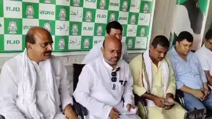 डुमरा: सीतामढ़ी में महागठबंधन की प्रेस कॉन्फ्रेंस, अपराध पर जताई चिंता