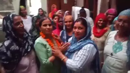 बागपत कांग्रेस जिला उपाध्यक्ष रूबी कश्यप और सचिव अंजू देवी का बाजितपुर जनपद बागपत में स्वागत