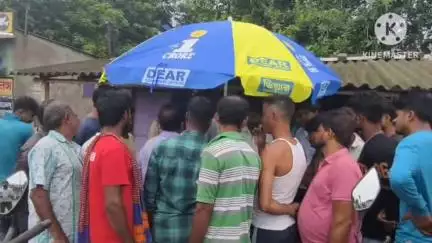 আরামবাগ: জাল ডিয়ার লটারি ভাঙাতে এসে হাতেনাতে ধরা পড়লো যুবক,চাঞ্চল্য কামারপুকুরে