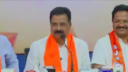 ಶಿವಮೊಗ್ಗ: ಕೊನೆ ಕ್ಷಣದಲ್ಲಿ ಬಾರದೇ ವಿದ್ವಾಂಸಕ ಕೃತ್ಯ ಮಾಡಿದ ಹಾಗಾಗಿದೆ:ನಗರದಲ್ಲಿ ಮಾಜಿ ಸಚಿವ ಹರತಾಳು ಹಾಲಪ್ಪ