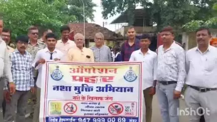 परसवाड़ा: लामता में निकली नशा मुक्ति रैली, नगरवासियों को दिलाई गई शपथ, पुलिस, ग्रामीण व पत्रकार सहित अन्य लोग हुए शामिल