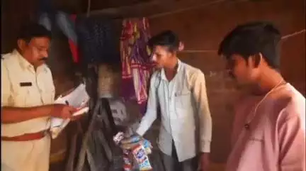 बाबई: कोटगांव में किराना दुकान में चोरी, प्लाईवुड काटकर चोर तेल, गुटका और ₹3000 ले गया