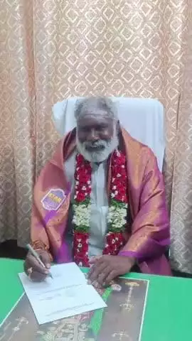 మార్కాపురం: వ్యవసాయ మార్కెట్ కమిటీ చైర్మన్ గా మాలపాటి వెంకట్రెడ్డి బాధ్యతల స్వీకరణ