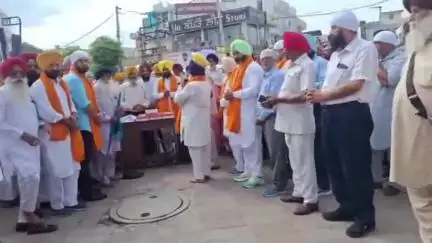 ਰੂਪਨਗਰ: ਚਮਕੌਰ ਸਾਹਿਬ ਤੋਂ ਵਿਧਾਇਕ ਡਾਕਟਰ ਚਰਨਜੀਤ ਸਿੰਘ ਵੱਲੋਂ ਚਮਕੌਰ ਸਾਹਿਬ ਤੋਂ ਸ਼੍ਰੀ ਅੰਮ੍ਰਿਤਸਰ ਸਾਹਿਬ ਤੱਕ ਬਸ ਸੇਵਾ ਕਰਵਾਈ ਸ਼ੁਰੂ