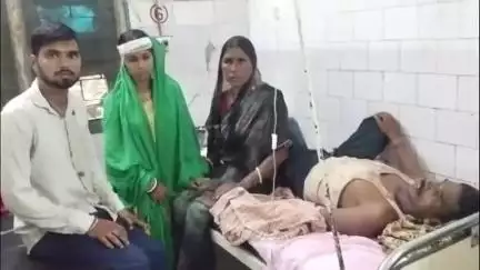 जमुआ: जमुआ के जोरासांख में पारिवारिक विवाद, पड़ोसियों ने एक ही परिवार के 4 लोगों को पीटा, सभी अस्पताल में भर्ती