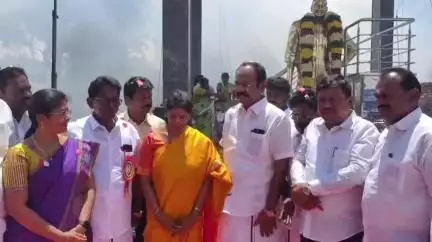 திருச்சுழி: எஸ் பி கே கல்லூரியில் காமராஜரின் முழு உருவ சிலையை திறந்து வைத்த தூத்துக்குடி நாடாளுமன்ற உறுப்பினர் கனிமொழி