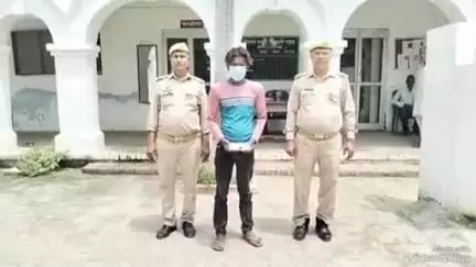 नकुड: नशरुल्लागढ़ रोड से पुलिस ने शातिर चोर को चोरी की नकदी के साथ किया गिरफ्तार