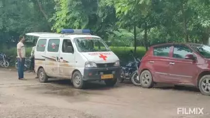 मुरैना: राज पैलेस के सामने दुकानदार से मारपीट और लूटपाट, एसपी ऑफिस में शिकायत दर्ज