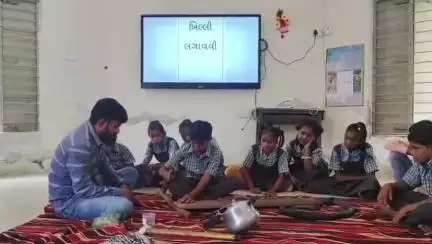 હાંસોટ: હાંસોટ તાલુકાના સાહોલ ગામની પ્રાથમિક શાળા ખાતે ધોરણ ૬ થી ૮ વિદ્યાર્થીઓ માટે જીવન કૌશલ્ય આધારિત બાળમેળો યોજાયો હતો.