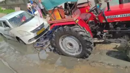वैर: गांव मोलोनी के वार्ड नंबर 2 में जल भराव से ग्रामीण परेशान, अवगत कराने के बावजूद समस्या का निस्तारण नहीं हुआ