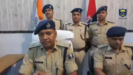 एसएसपी, सारण द्वारा गठित SIT द्वारा 36 घंटे के भीतर संतोष राय हत्याकांड का उदभेदन, शूटर सहित मुख्य आरोपी गिरफ्तार