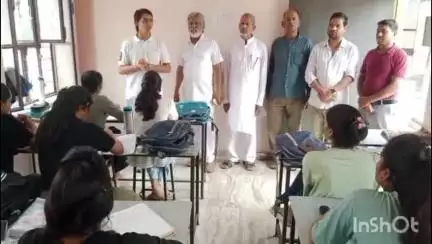 चूरू: विश्व युवा कौशल दिवस पर चूरू में कार्यशाला का आयोजन, मेडिकल कॉलेज के प्रिंसिपल ने युवाओं को प्रेरित किया