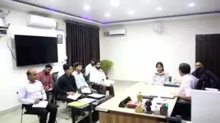 चास: गोपनीय कार्यालय में बोकारो उपायुक्त की अध्यक्षता में जिला खनिज फाउंडेशन ट्रस्ट की बैठक