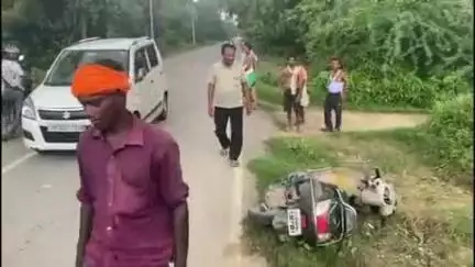 महाराजगंज: याकूबगंज के पास स्कूटी और बाइक की आमने-सामने टक्कर, एक युवक की मौत और दूसरा गंभीर रूप से घायल