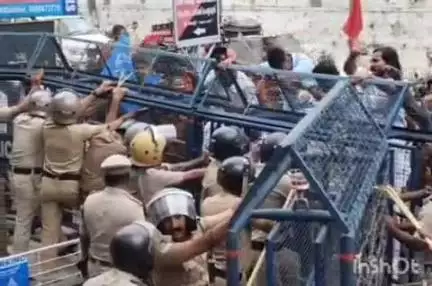 കോഴഞ്ചേരി: അടിസ്ഥാന സൗകര്യങ്ങളില്ല, കെ.എസ്.യു പത്തനംതിട്ട ഗവ. നഴ്സിങ് കോളജിലേക്ക് നടത്തിയ മാർച്ചിൽ സംഘർഷം