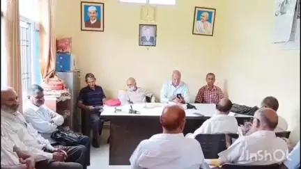 सोलन: हिमाचल परिवहन सेवानिवृत कर्मचारी कल्याण मंच आपदा प्रभावित लोगों की सहायता के लिए राशि करेगा एकत्र, कुनिहार में हुई बैठक