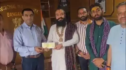 बंगाणा: सर्व समाज बंगाणा ने सीएम राहत कोष में दिया योगदान, कार्यकारी एसडीएम बंगाणा को सौंपा चेक