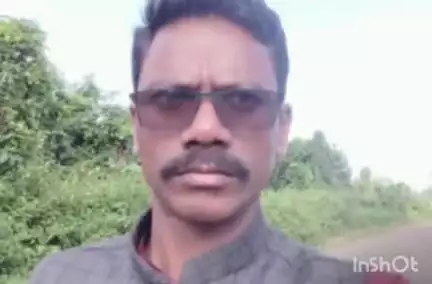 ଫୁଲବାଣୀ ସହର: ମlର୍ଲlଙ୍ଗ ପଞ୍ଚାୟତର ସରପଞ୍ଚ ଅଶୋକ ମୁଠାମାଝୀଙ୍କ ବିରୁଦ୍ଧରେ ୨ରୁ ଉର୍ଦ୍ଧ୍ୱ ସନ୍ତାନ ମାମଲା, ତଦନ୍ତ ନିର୍ଦ୍ଦେଶ ଦେଲେ ଜିଲ୍ଲାପାଳ