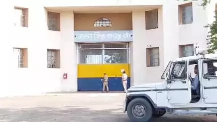 जालना: जिल्हा कारागृहात बंदींसाठी एड्स जनजागृतीपर कार्यशाळा पार पडली