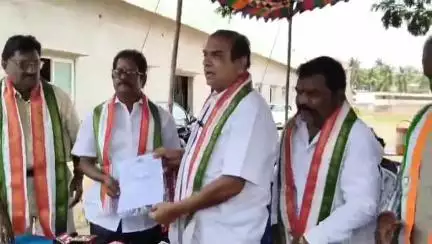 రాజమండ్రి సిటీ: అనపర్తి కాంగ్రెస్ పార్టీ కోఆర్డినేటర్‌గా సత్తి బులిరెడ్డి, ఉత్తర్వులు అందించిన డీసీసీ అధ్యక్షుడు విశ్వేశ్వర్ రెడ్డి