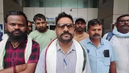 દાહોદ: ભીલ પ્રદેશની માંગ સાથે ભીલ પ્રદેશ મુક્તિ મોર્ચા દ્વારા દાહોદ જિલ્લા કલેકટરને આવેદનપત્ર પાઠવ્યું