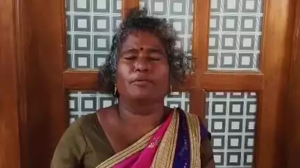 திருப்பத்தூர்: அரசு மருத்துவமனையில் உறவினரை பார்த்துக் கொள்ள வந்த பெண்ணின் கழுத்திலிருந்து 5 சவரன் தங்க நகை பறித்த மர்ம நபர்கள்