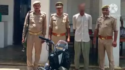 गौरीगंज: गौरीगंज थाना पुलिस ने चोरी की एक मोटरसाइकिल के साथ एक युवक को किया गिरफ्तार